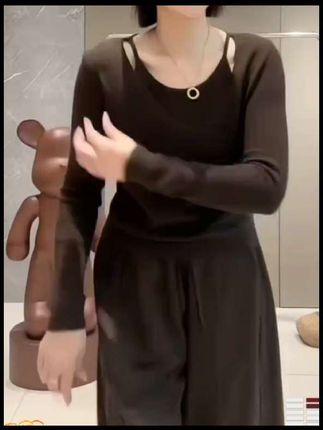 #秋季法式复古假两件#时尚百搭#显瘦穿搭 #简约穿搭高级感 @DOU+小助手 @严严时尚穿搭
