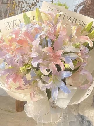 中秋白百合花束送花全国同城速递配送长辈领导女朋友闺蜜生日礼物花店#上热搜 #鲜花#日常vlog #仪式感不能少 #送女生礼物 @DOU+上热门