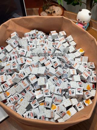 个位数就到手120颗方块奶酪糖!随便怎么吃都不心疼!酸酸甜甜的!不开心就来一把! #方块奶酪糖 #奶酪方块糖 #奶酪糖#糖果