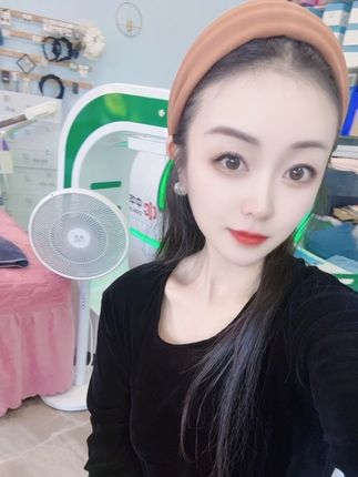 都说我带这款发箍很好看,又带动了一波姐妹们带发箍,减龄又时尚#发箍 #发箍控