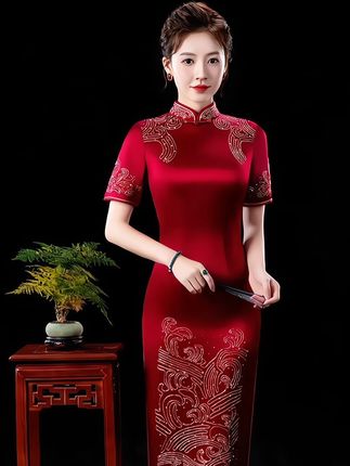 #喜婆婆喜妈妈婚宴礼服 #改良旗袍穿搭 #气质旗袍 #高贵优雅 #谁穿谁好看
