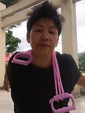 #一起来锻炼 #爱惜自己善待自己 #坚持运动 #拉力器开肩美背