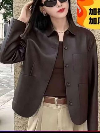 #穿搭配色逻辑#秋季日常实用穿搭思路分享 #秋季彩色系穿搭测评#晒晒我的秋日穿搭 #早秋黑白灰穿搭测评