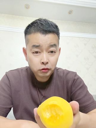 山东蒙阴锦绣黄桃软硬两吃.果园直发坏果包赔.硬吃脆甜爽口.软吃滑嫩多汁#山东蒙阴锦绣黄桃