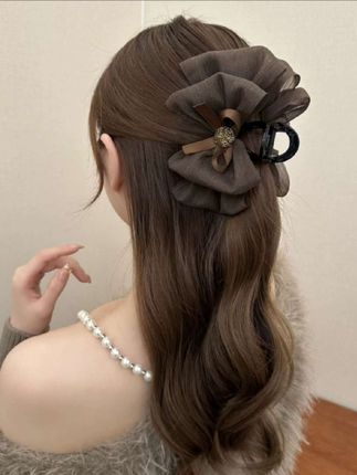 一字夹发夹2025发饰小抓夹鲨鱼夹上班族女人头饰发夹后脑勺抓夹 #头饰搭配 #网红发饰 #头饰发饰 #头饰 #发饰 @DOU+小助手 @巨量千川 @DOU+上热门