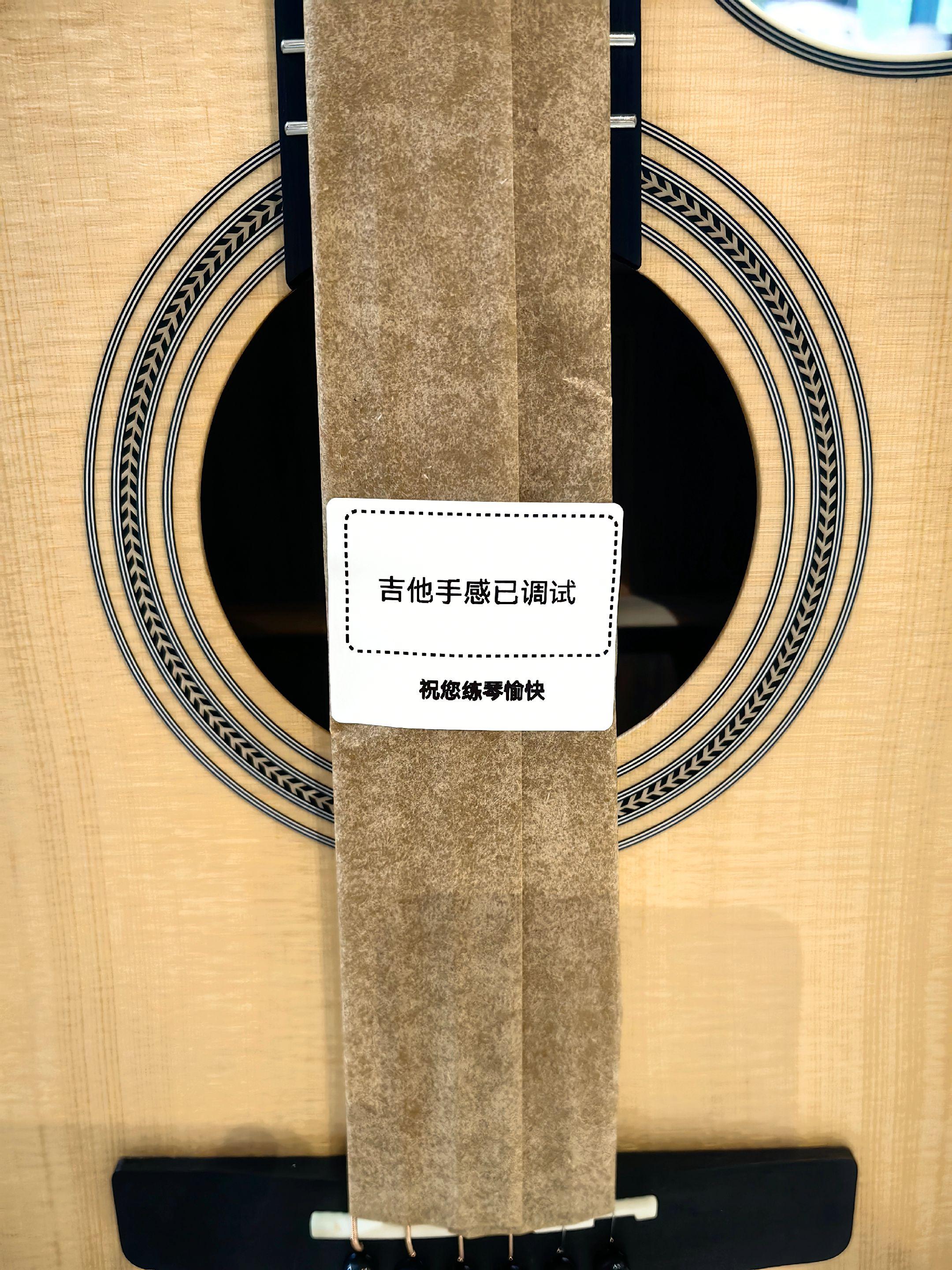 布洛克V12 吉他每天必出爆款单板吉他#推荐性价比吉他 #吉他初学者 #布洛克吉他 #吉他入门 #吉他教学入门零基础