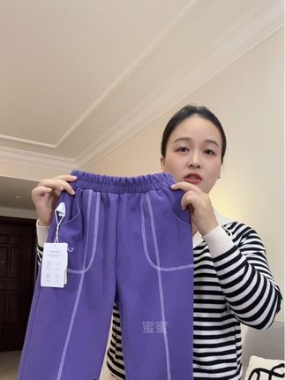 #棉花堂 的这条裤子太好穿了,而且特别的耐造,还是A类品质#卫裤运动裤 #儿童休闲裤 #针织面料 #春秋穿搭