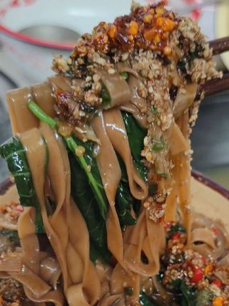 想吃红薯面条不会擀类老乡,就吃咱老家这个地道类红薯面条#河南特色面食推荐 #妈呀太香了 #好吃到停不下来