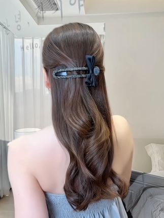 #头饰发饰 #头饰搭配 #简单好看发型 #美出高级感 #优雅气质