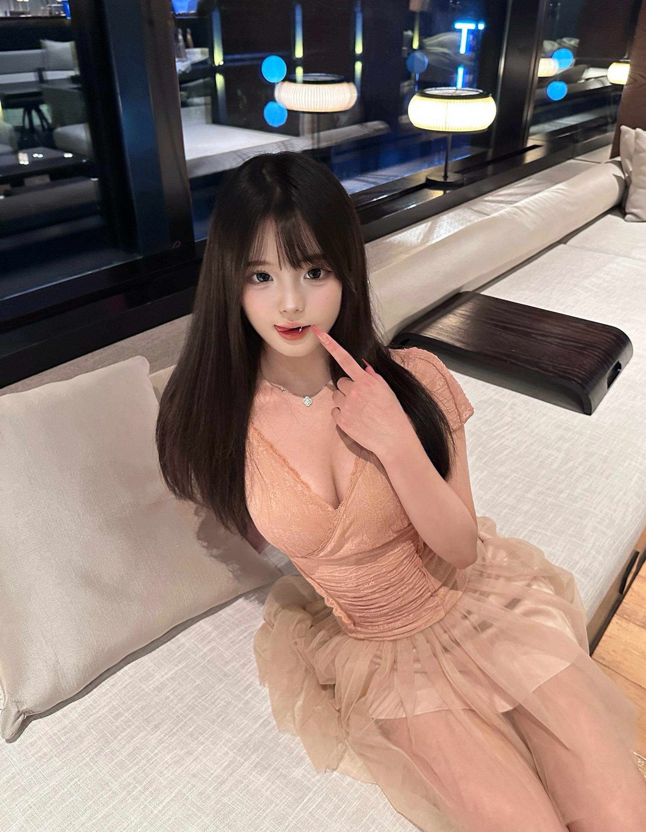 没关系 爱你这颗心就是用来碎的#清纯 #ootd #双鱼座#黑长直 #甜御