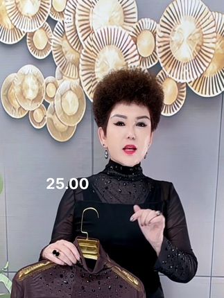 #我要上热门🔥 #漂亮的 #漂亮的衣服都在这里 #喜欢就关注我吧 #喜欢的点个赞