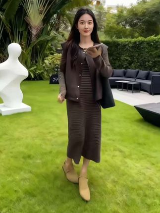 #秋冬穿搭新鲜感在线 #早秋穿搭三分钟出门不是梦 #秋季微胖穿搭测评 #初秋一周不重样穿搭 #秋季不露腿穿搭