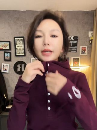 #百搭上衣 双面德绒连帽半开扣长袖T恤女修身显瘦百搭气质上衣#气质上衣#洋气减龄 #高级感穿搭 #长袖t恤
