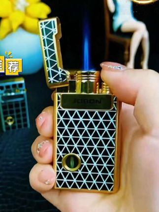 #“JOBON双火打火机,蓝焰明火肆意切换,轻奢复古尽显格调,合金气窗更具质感,男士烟火里的品味艺术。 #好物推荐🔥