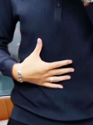时尚轻奢男士长袖翻领针织衫毛衣商务休闲百搭POIO衫#选好男装关注我 #简约大气 #谁穿谁好看 #男士穿搭 #商务休闲男装 @巨量千川 @DOU+上热门