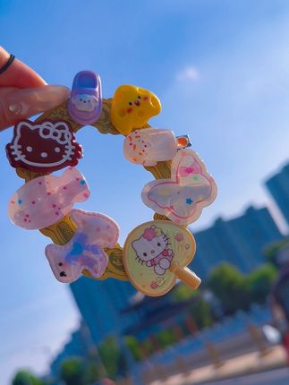 我的心头爱💛#仙女必备 #发夹 #对对碰 新款到了哦,宝汁们,准时播