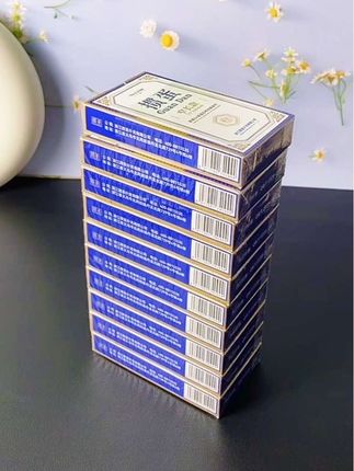 掼圣新品细长版掼蛋扑克,工艺升级手感更佳,握牌轻松不累手#是时候安排一下了 #掼蛋 #扑克牌 #掼蛋扑克