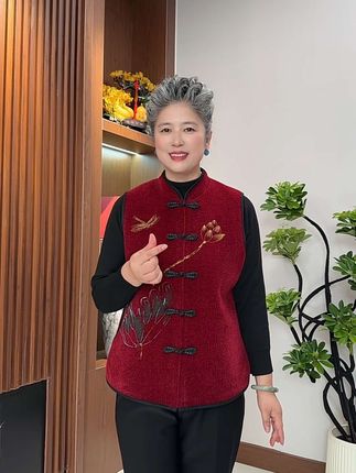 你陪我长大,我陪你到老!#谁穿谁好看 #时尚妈妈精选 #减龄显瘦