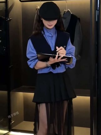 #完美搭配 #森系少女感穿搭#早秋穿搭三分钟出门不是梦#被秋日氛围感穿搭拿捏了#拿捏秋冬叠穿公式