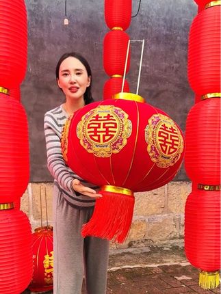 结婚优选 |2015新款喜字灯笼,喜庆圆喜寓意吉祥,加密流苏垂感十足,满眼望去皆是欢喜#婚庆用品#结婚必备#手工制作灯笼#婚房布置#大红灯笼