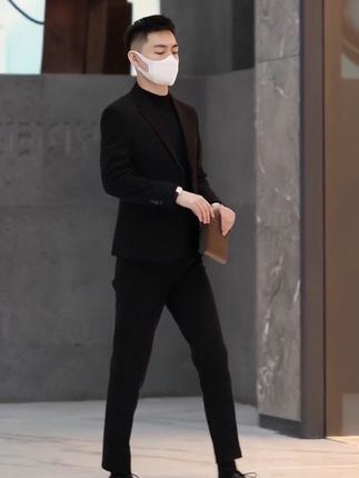 新款气质修身西装穿搭#男士时尚穿搭 #高能瞬间 #男生穿搭高级感 #西装杀 #气质男神