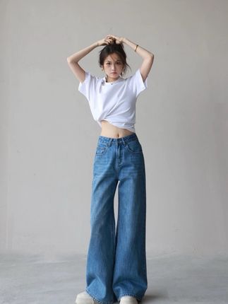 早秋新款百搭港风牛仔阔腿阔腿裤牛仔裤高腰显瘦宽松百搭#牛仔裤 #懒人必备 #显高显瘦 #每日穿搭look #女装
