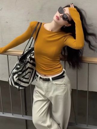 #小个子穿搭 #纯色打底衫 #打底衫显瘦 #时尚搭配 #内搭外穿都好看