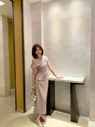 #套装两件套 #气质女神穿搭 #精致穿搭 #穿出你的时尚你的感觉 #时髦精的ootd