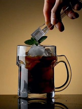 啤酒杯500ml大号扎啤杯水杯泡茶杯酒吧大容量加厚带把玻璃杯#自制饮品 #喝一杯 #清凉一夏 #水杯 #玻璃杯