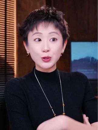 925银耳饰 梁雅帝新品【沉香】港风复古美拉德色时尚纯银耳饰#时尚饰品 #精致耳环 #饰品耳饰 #耳饰搭配 #耳环控女生