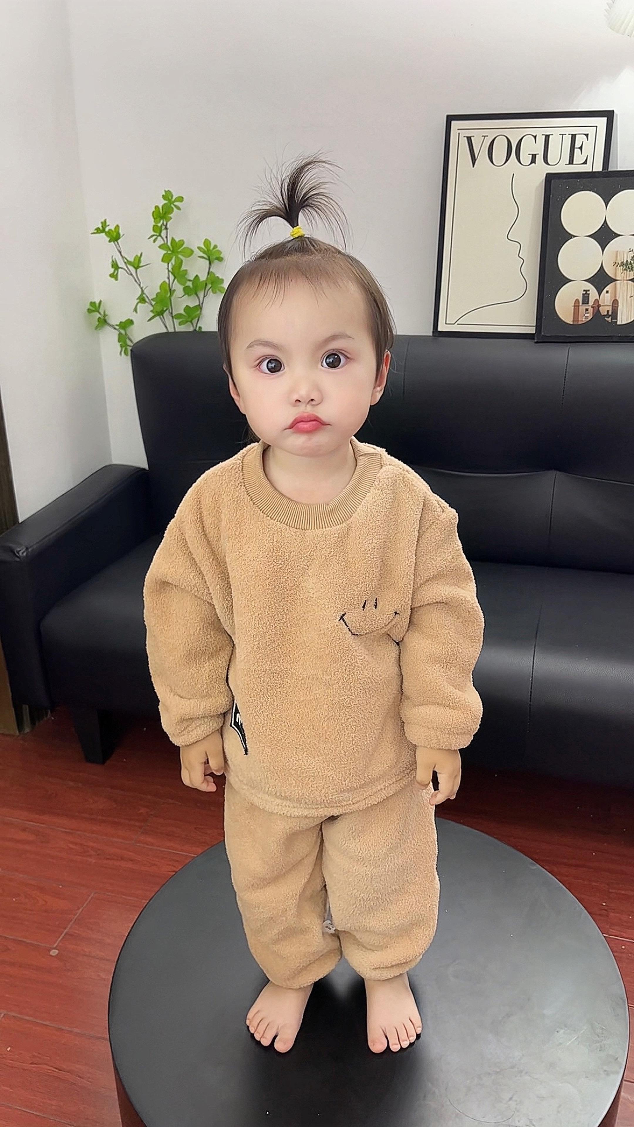 软软糯糯就像躺在云朵里一样,洗完澡直接穿上真的太舒服了!#高品质童装 #萌娃穿搭 #童装 #儿童家居服 #儿童睡衣