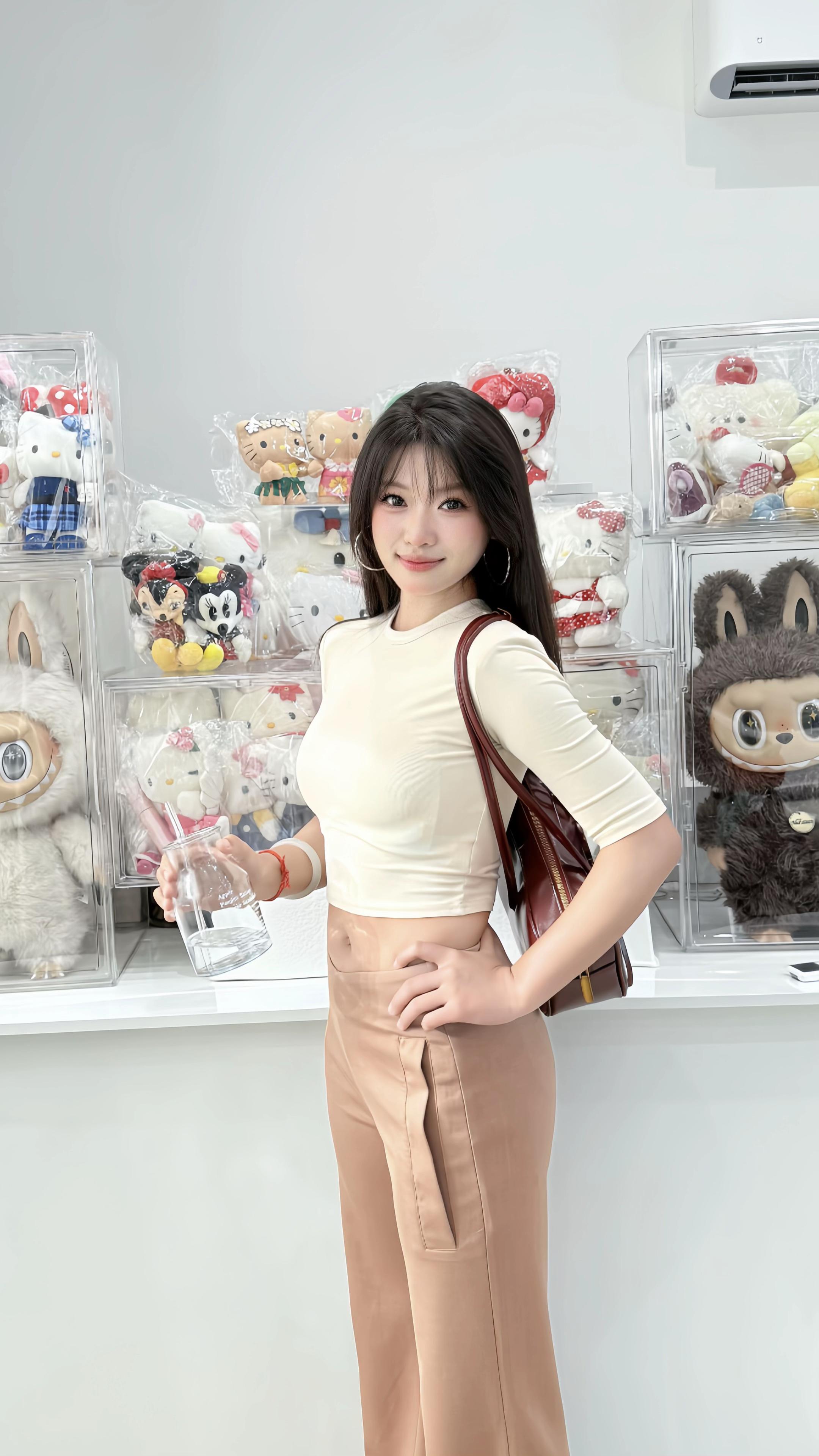 还贤妻扶你凌云志 你见个女的就想得吃 我扶你去死好不好