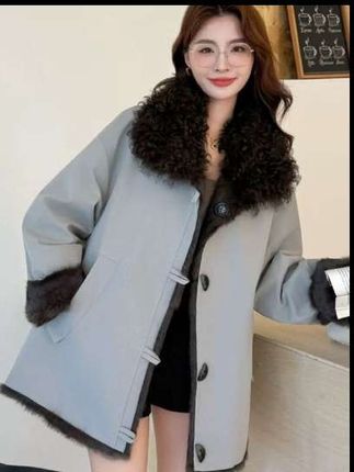 #高端大气 #外套穿搭 #洋气上档次 #时髦穿搭 #双面穿