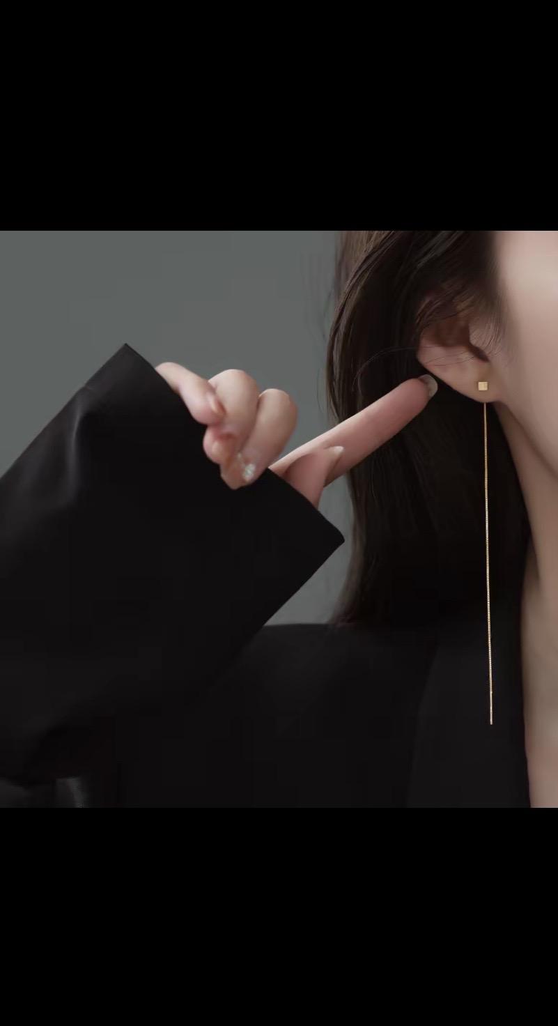 #时尚饰品 #每日分享 #你值得拥有美好的一切 #耳环控女生