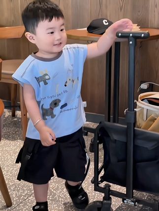 长大后 我遇到一个男孩 他叫我一声妈妈 我便会用一生去爱他#男宝穿搭 #母婴 #我的男孩儿