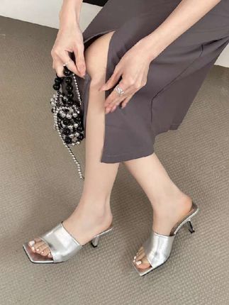 #细跟凉鞋 #高跟凉鞋推荐 #高跟拖鞋女外穿 #好穿不累脚 #仙女必备