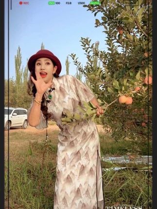 喂,你到底知不知道我在等你呀?这里有几千亩地的乐淇苹果等你来吃哦,朋友们我这里种的都是红枣萍果,拍视频取点在那拍感觉像在一个地方拍的🤭#农村生活