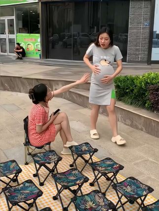 #超便宜超划算 便携式户外折叠椅子升级加固板凳马扎子超轻休闲椅折叠钓鱼小椅子折叠椅#户外折叠椅#结实耐用#携带方便#实用好物