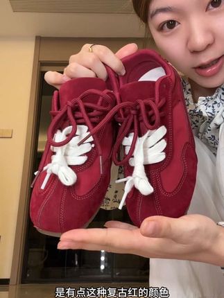 超级好看的复古红#德训鞋 #软底软面 #百搭鞋子 #脚宽脚胖都可以 #女鞋推荐