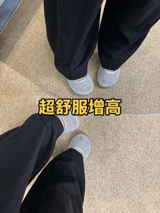 终于找到一款适合小个子穿的增高7cm的小鞋子了,镂空透气,舒服又凉快#夏季凉鞋 #凉拖 #时尚美鞋 #一脚蹬 #女鞋
