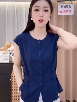 夏季薄款短袖衬衫 #面料柔软舒适 #美出高级感 #谁穿谁好看 #显瘦穿搭 #夏季新款