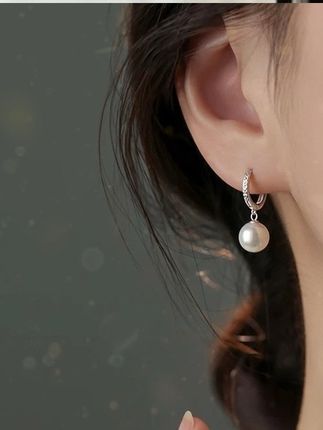 925银耳饰 925纯银圆珠耳环女轻奢时尚百搭耳扣女款新款耳饰耳坠#耳饰 #耳坠 #耳环 #百搭耳扣 #耳扣
