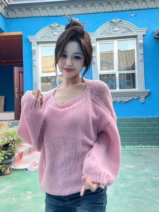 我嘛 亲嘴爱咬舌头的坏女人罢了.@DOU+上热门