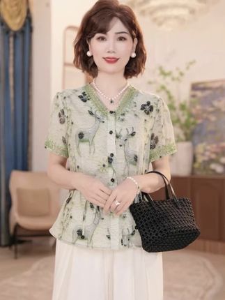 #爱了爱了 #每天跟我涨知识 #改良旗袍穿搭 #爆款女神衣来袭 #减龄气质