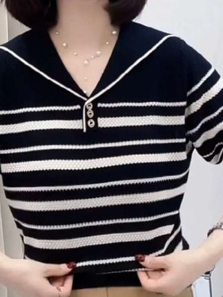 #秋冬穿搭 #條紋針織衫#休閒百搭#洋氣減齡#誰穿谁好看
