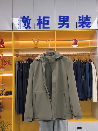 可拆卸帽加绒保暖夹克#男装 #男装穿搭 #男装穿搭与分享 #男装每曰分享 #服装实体店