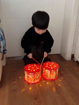 中秋节快到啦,给宝贝准备上这个#中秋灯笼, 可以自己动手DIY,孩子喜欢,氛围感满满! #中秋花灯#手工灯笼 #中秋花灯#中秋