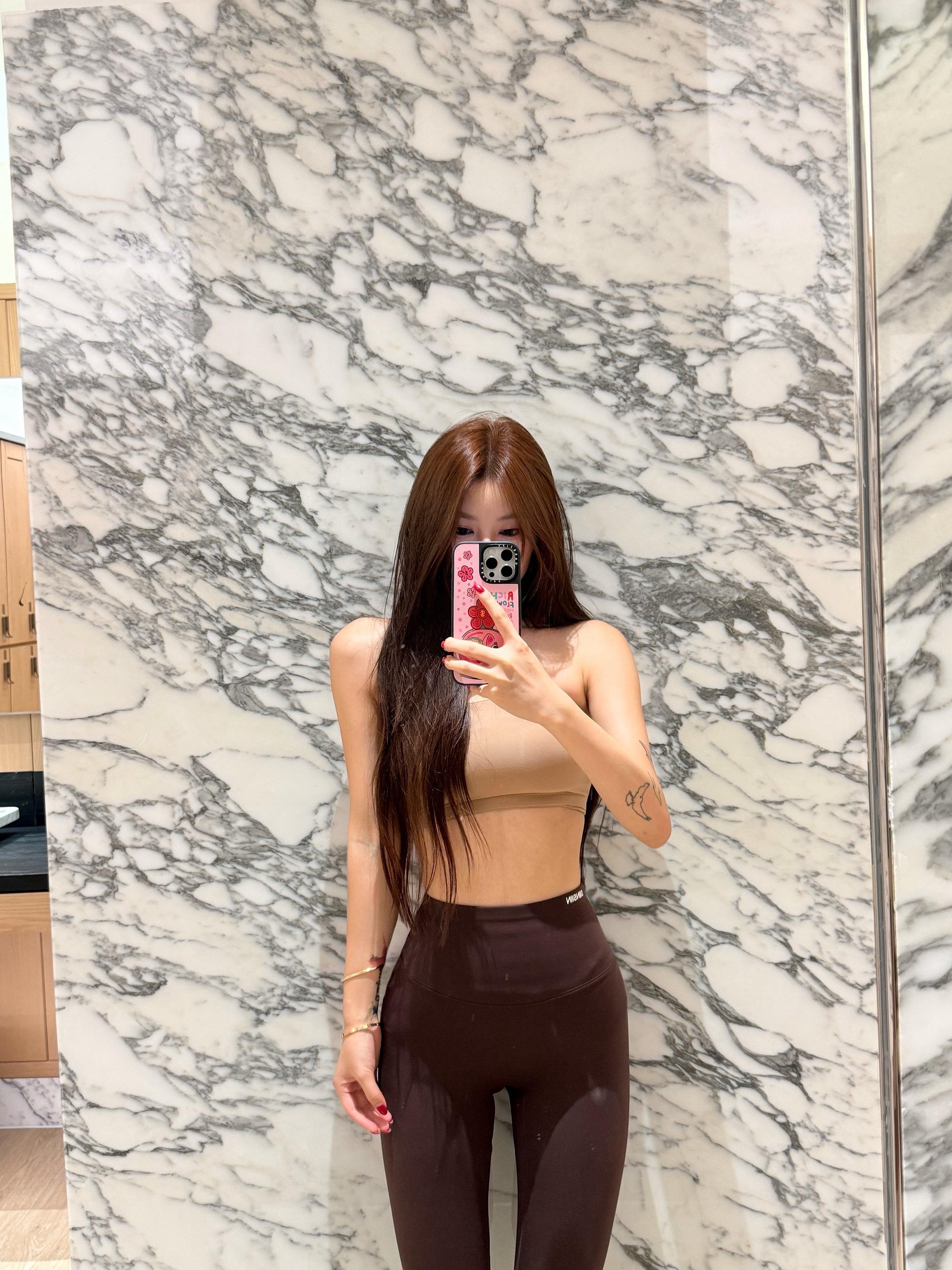 一三五普拉提 二四六网球 抽空还要8+1 真的没时间陪你闹了