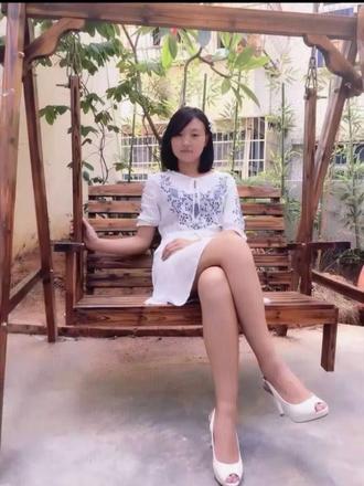 这么漂亮的人是我小姨,你气不气#古早 #小姨 #古早美女