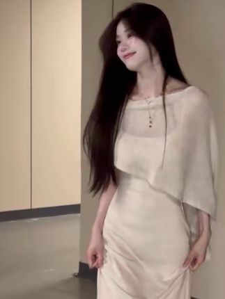 喵喵 清冷千金气质温柔风针织套头披肩吊带连衣裙长款套装女 #清冷风 #温柔风穿搭 #纯欲风穿搭 #气质套装#遮肉显瘦